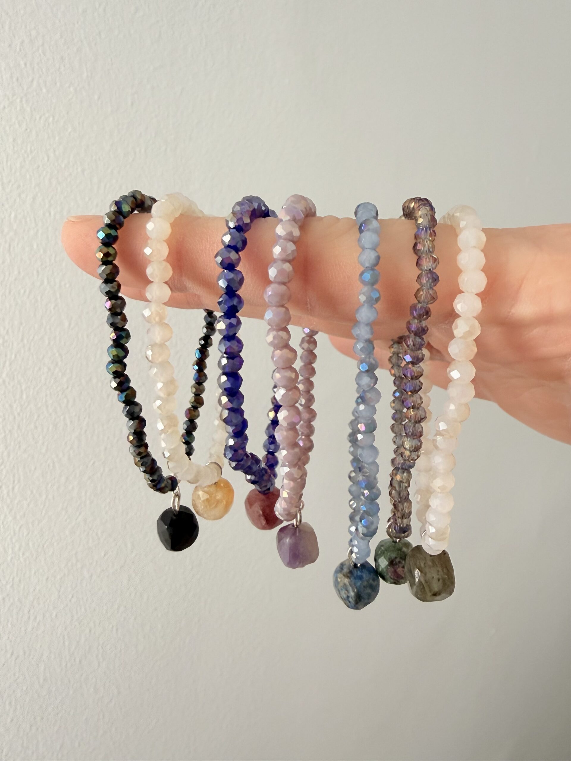 Pulseras Rockabae con minerales naturales