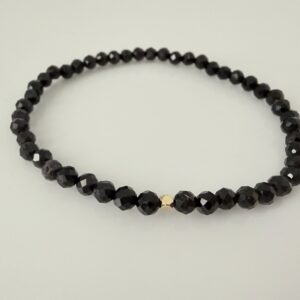 ESPINELA NEGRA FACETADA